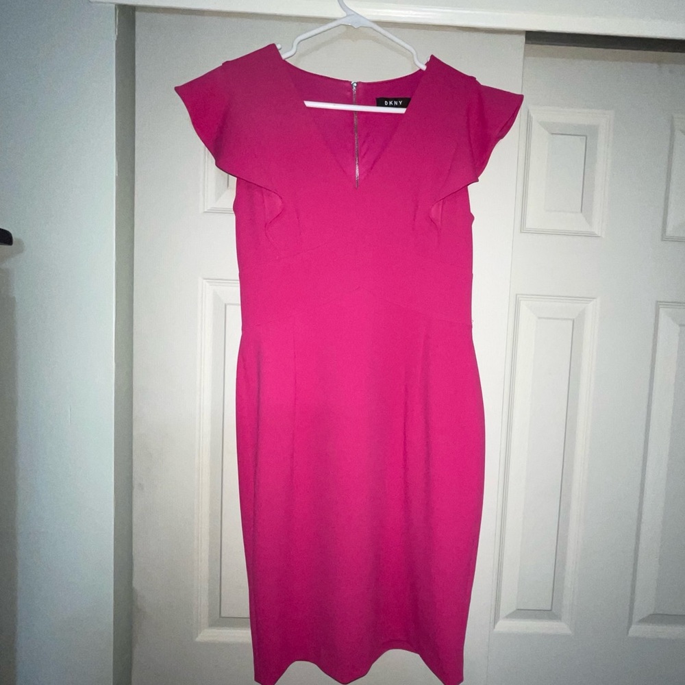 DKNY Hot Pink Wedding Guest Cocktail Stretchy Women‎ Dress Size 8